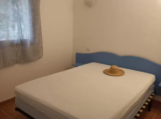 39 - Mazet Provencal Dans Village Tatil Evi